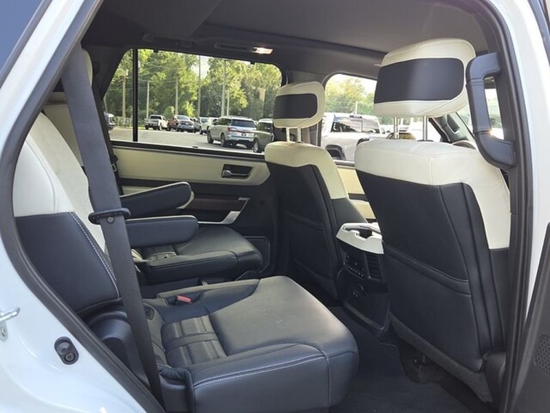 Used 2024 Toyota Sequoia Capstone AWD/4WD image 15