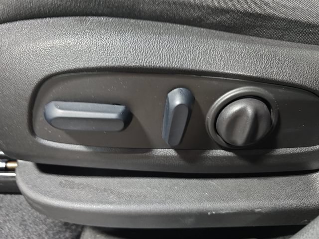 Used 2024 Chevrolet Equinox LT AWD/4WD image 30