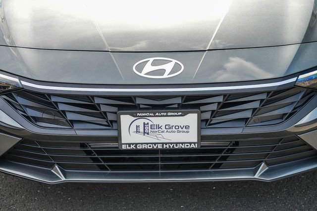 New 2026 Hyundai Elantra Sport FWD image 8