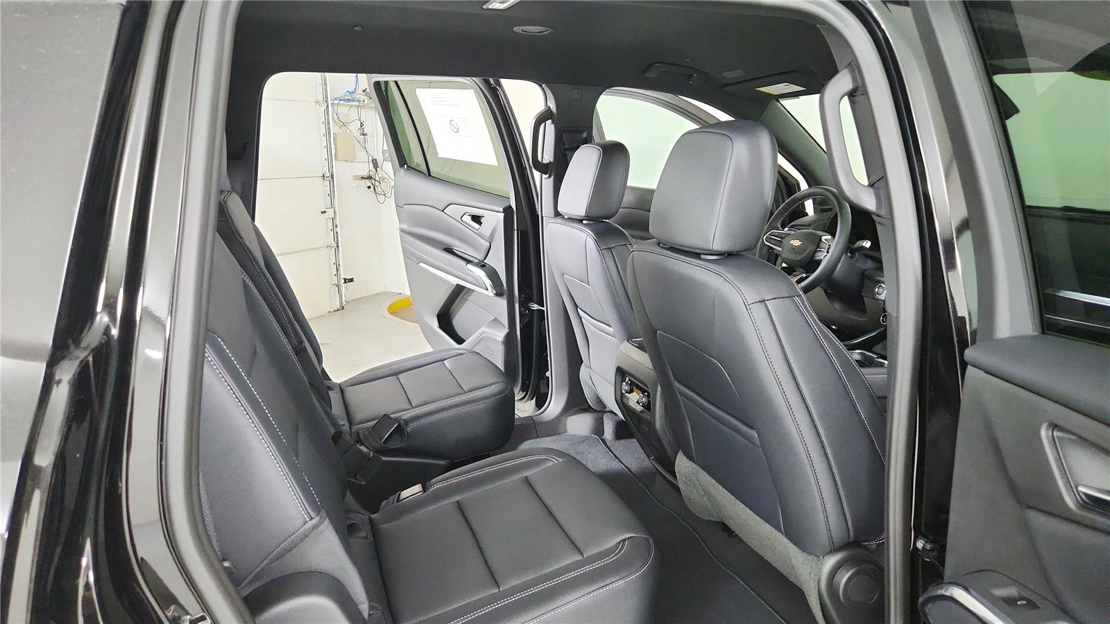 New 2026 Chevrolet Traverse LT image 19