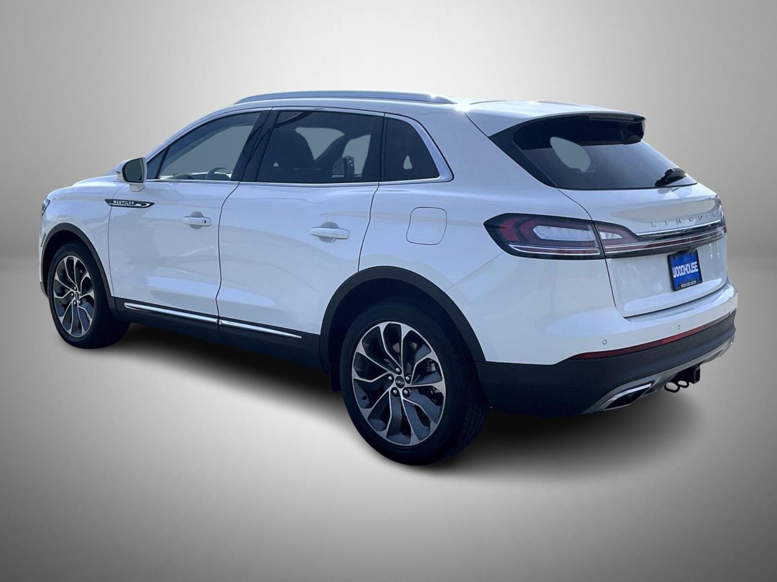 Certified 2023 Lincoln Nautilus Reserve w/ Equipment Group 201A AWD/4WD image 7