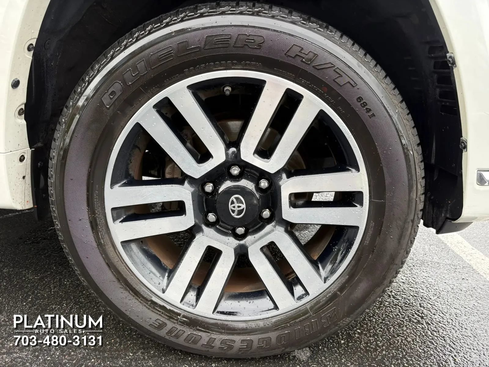 Used 2018 Toyota 4Runner Limited AWD/4WD image 23