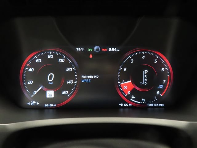 Used 2020 Volvo XC90 T5 Momentum FWD image 22