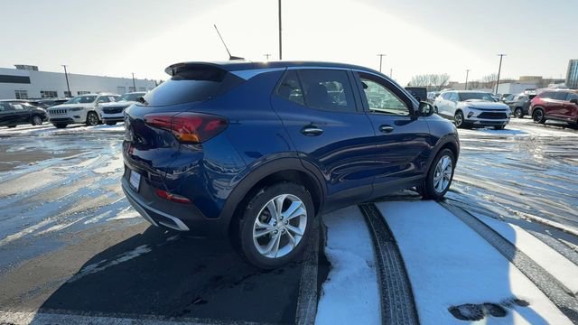Used 2023 Buick Encore GX Preferred w/ Cold Weather Comfort Package image 8