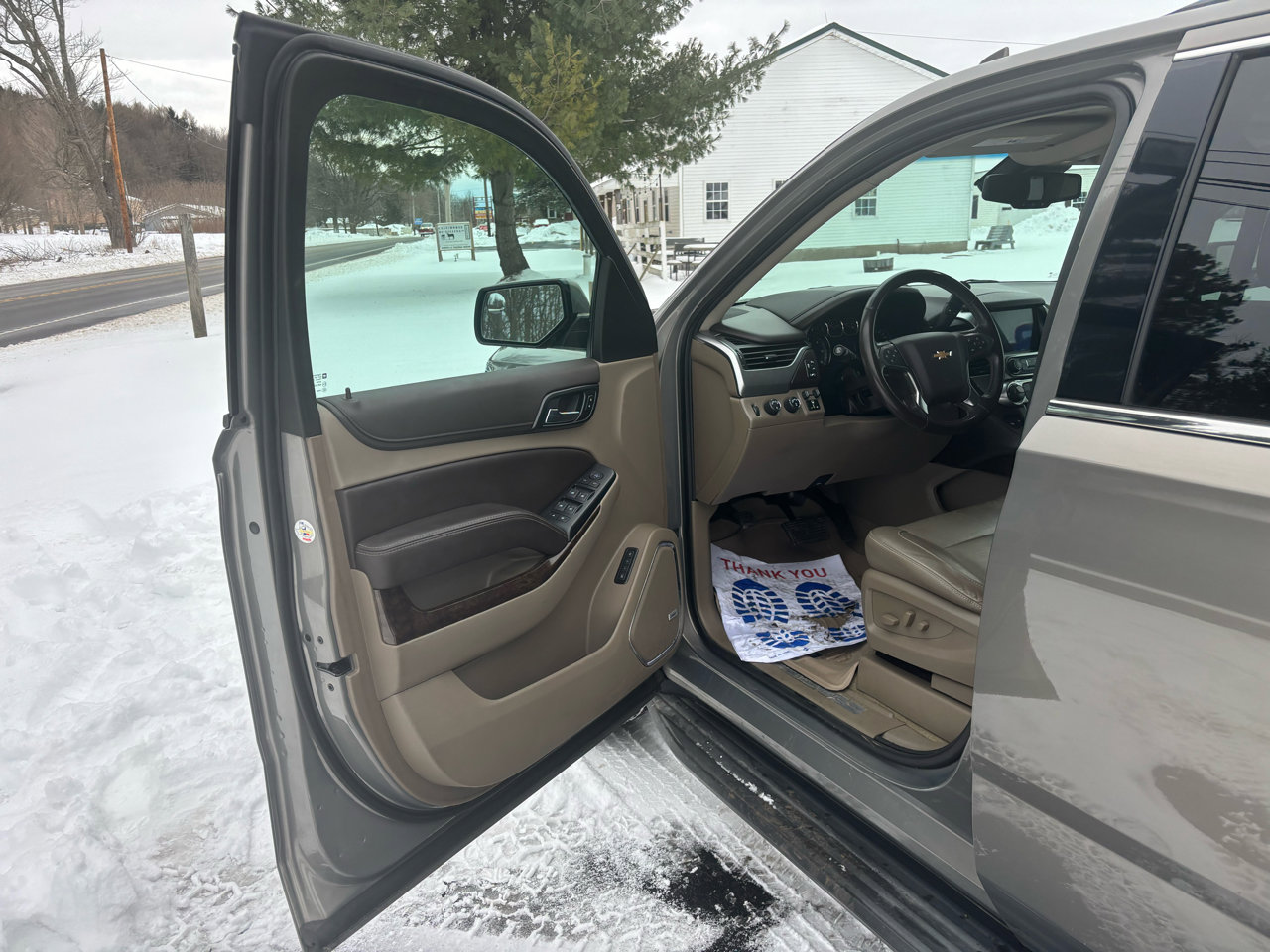 Used 2018 Chevrolet Tahoe LT image 15