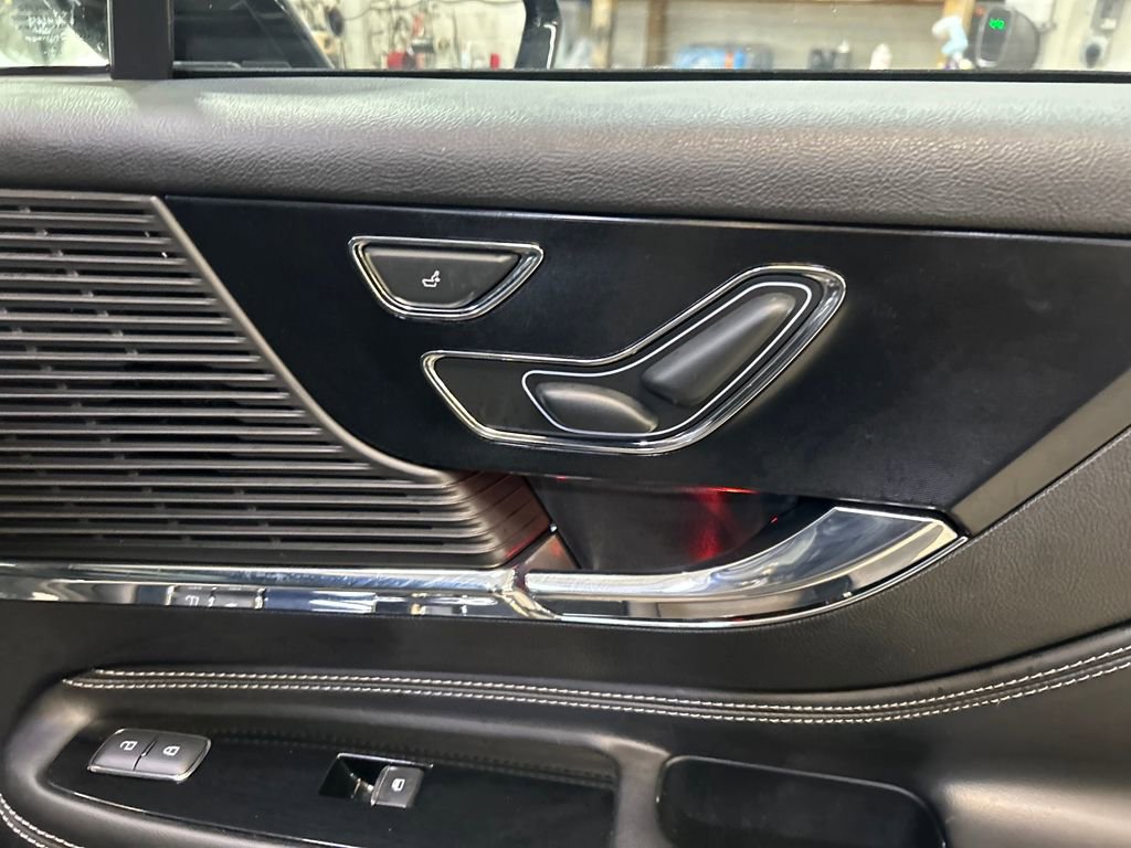 Used 2021 Lincoln Corsair FWD w/ Convenience Package image 40