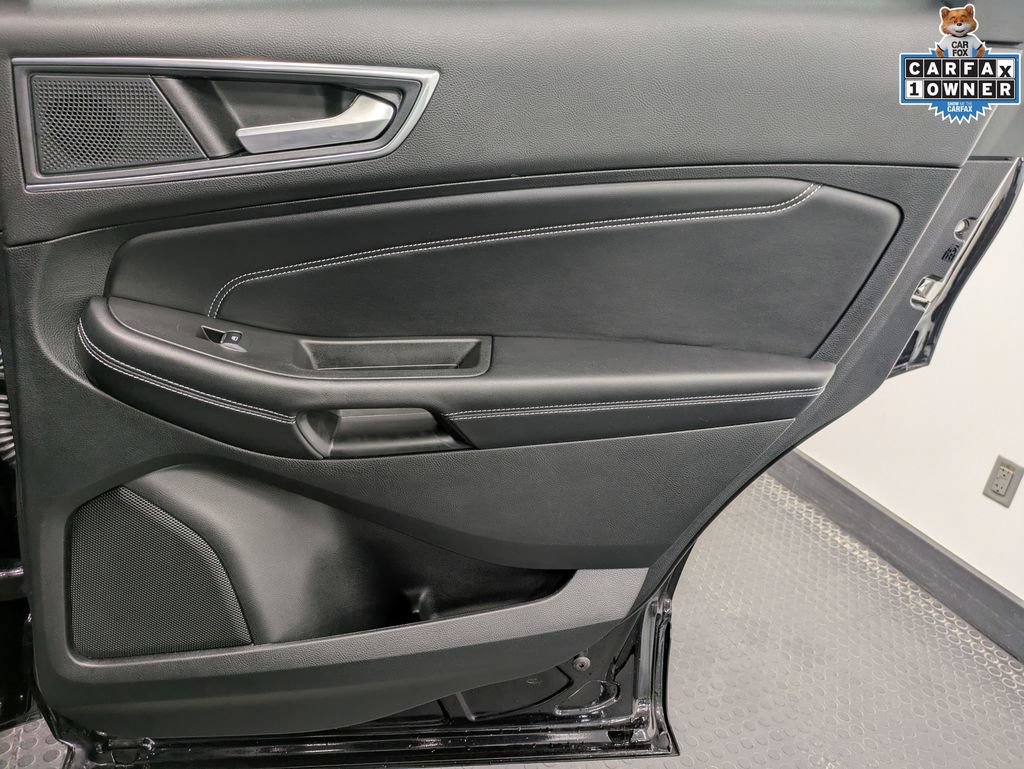 Certified 2023 Ford Edge Titanium AWD/4WD image 26