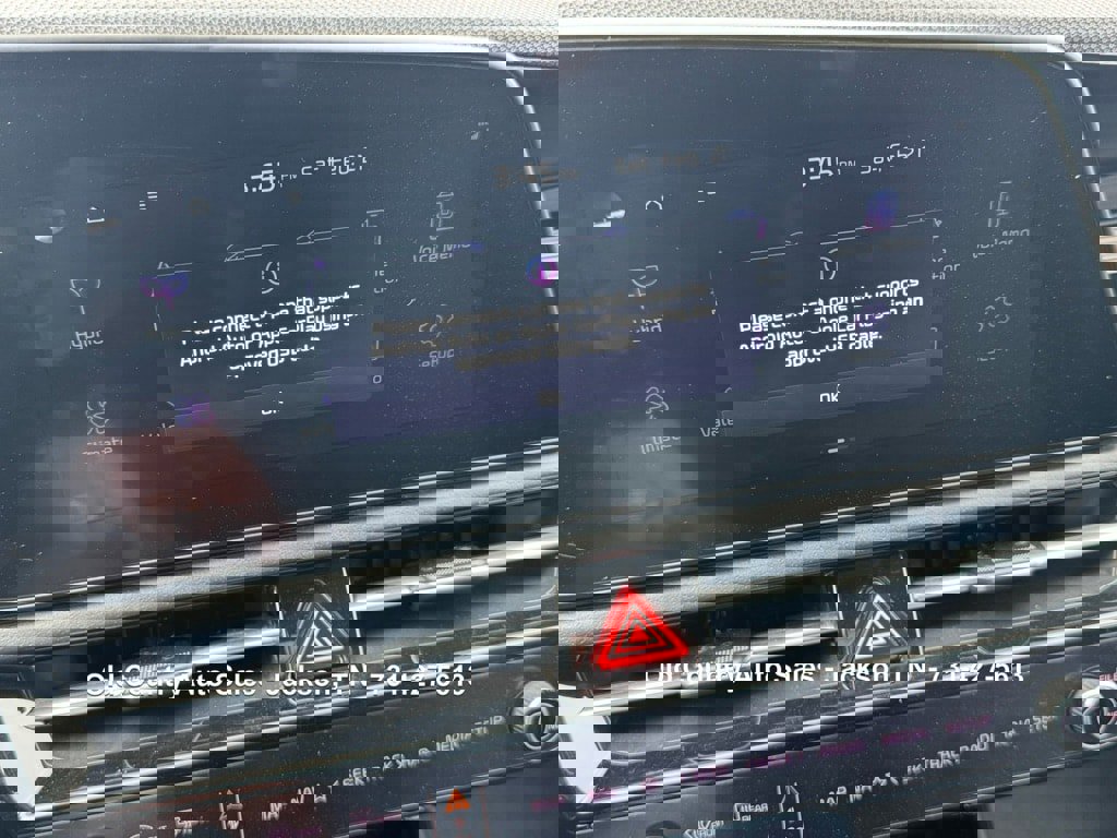 Used 2023 Kia Niro EX Touring image 80