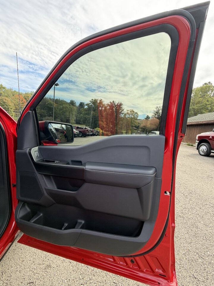 Used 2025 Ford F150 XL RWD image 29