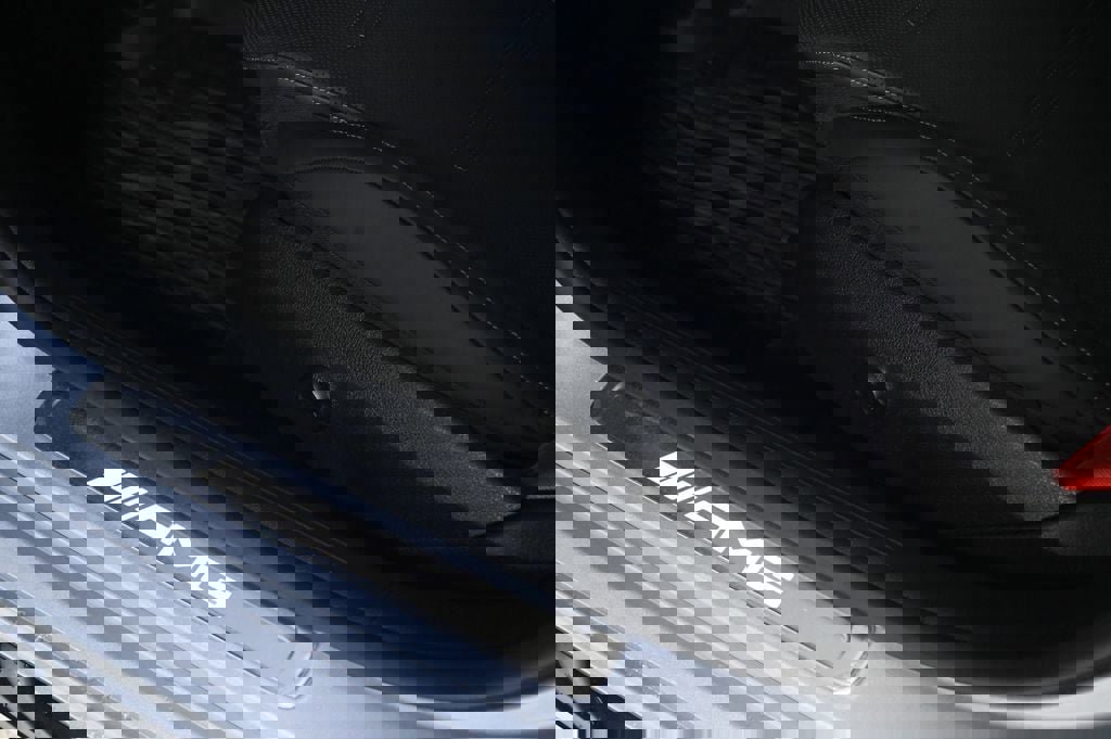 Used 2025 Mercedes-Benz E 53 AMG e 4MATIC Sedan image 28