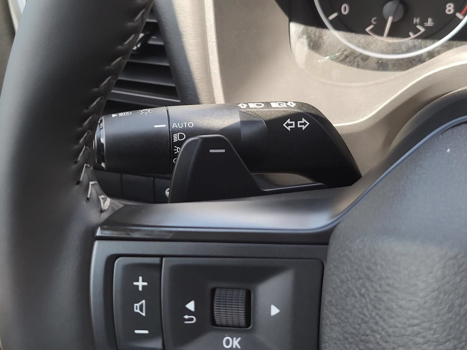 Used 2026 Nissan Rogue SV FWD image 28