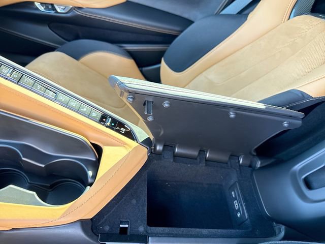 Used 2023 Chevrolet Corvette Stingray Premium Conv w/ Z51 Performance Package image 21