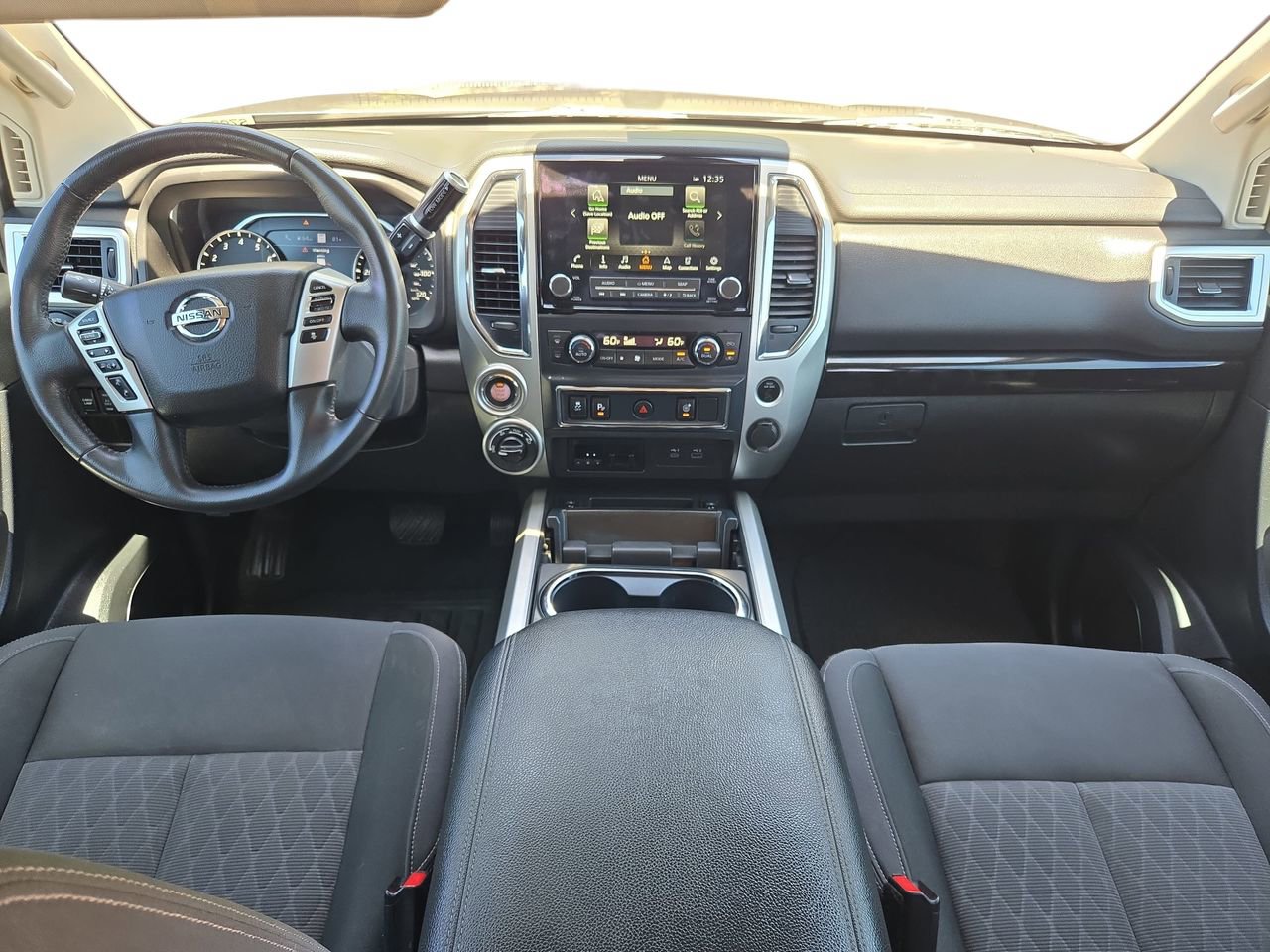 Certified 2021 Nissan Titan SV w/ SV Convenience Package AWD/4WD image 9