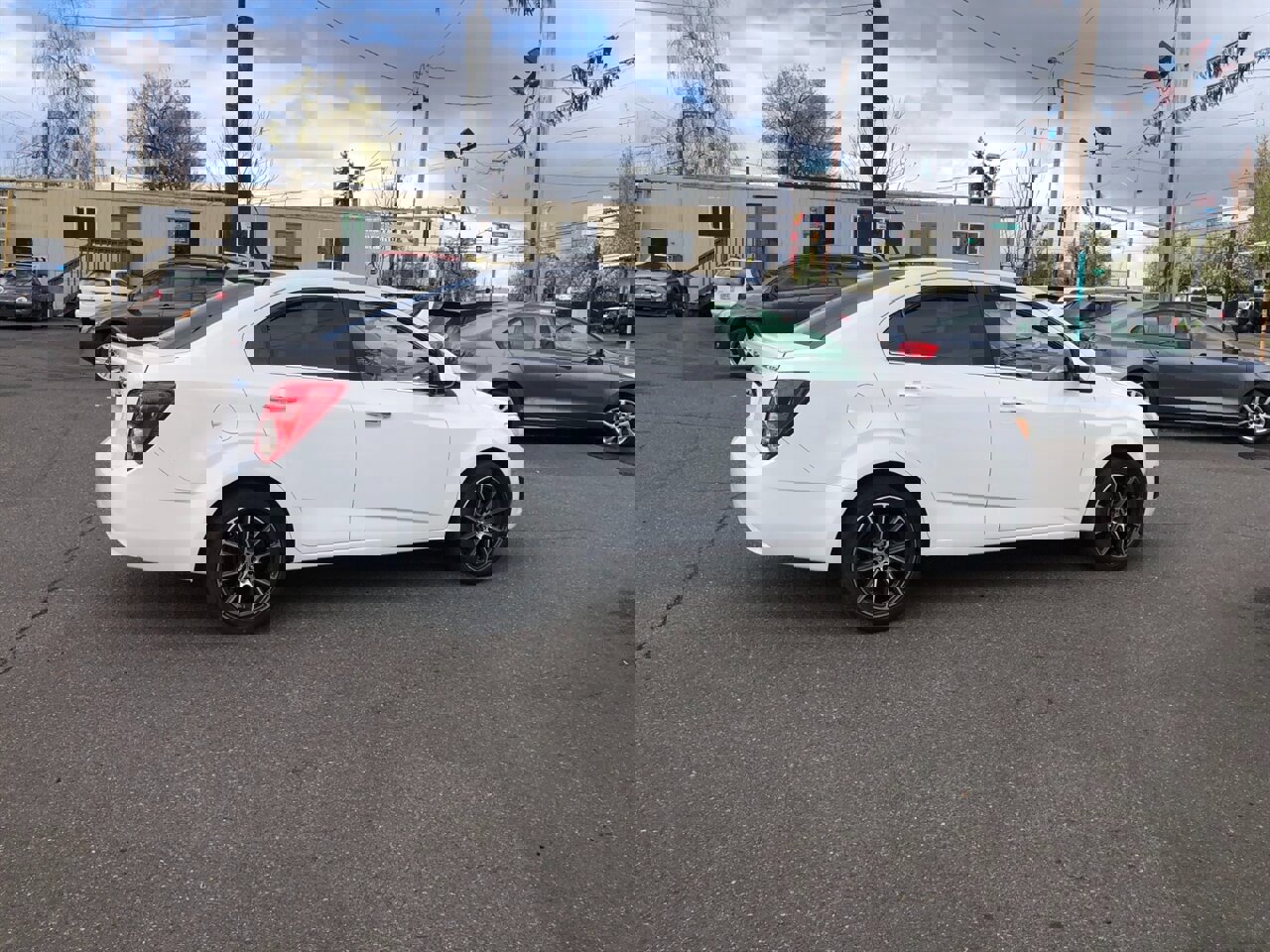 Used 2014 Chevrolet Sonic LTZ image 2