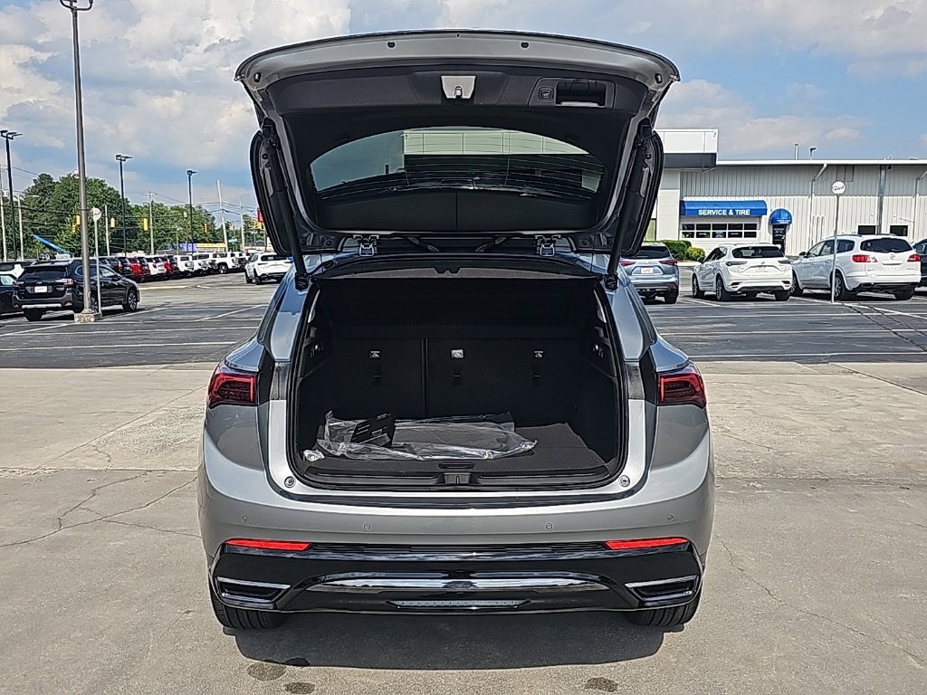 New 2025 Buick Envision Sport Touring image 6