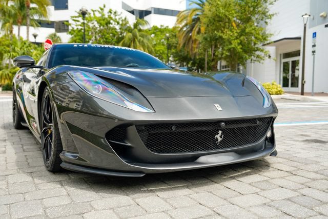 Used 2020 Ferrari 812 Superfast RWD image 44