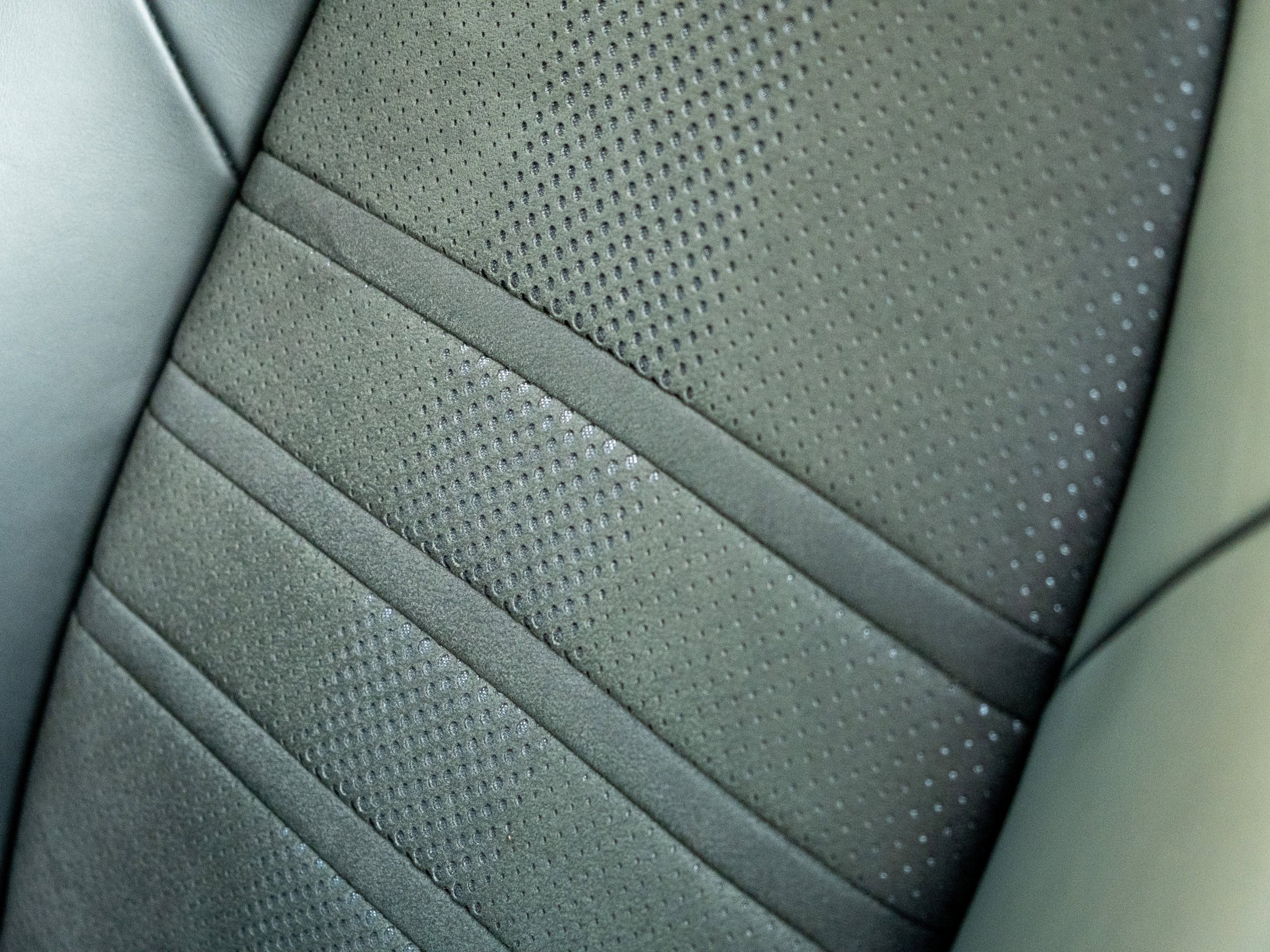 Certified 2024 Porsche Cayenne Turbo GT image 23