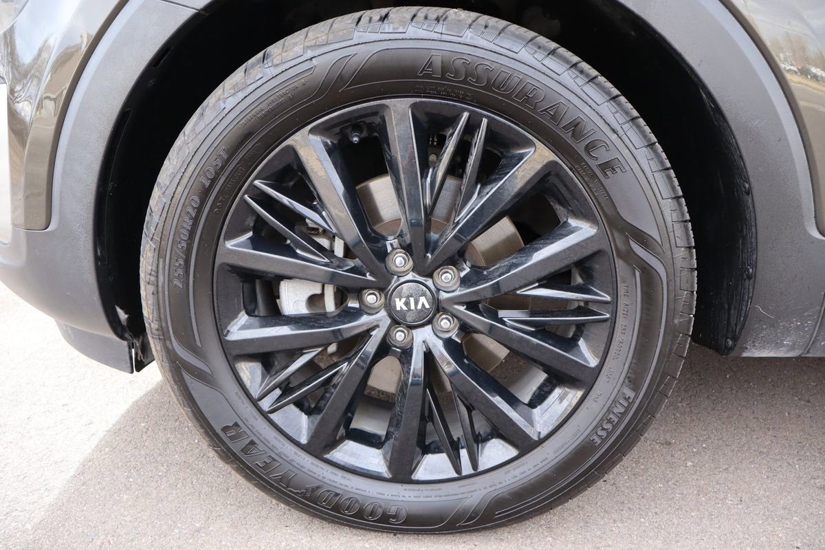 Used 2020 Kia Telluride SX w/ SX Prestige Package image 44
