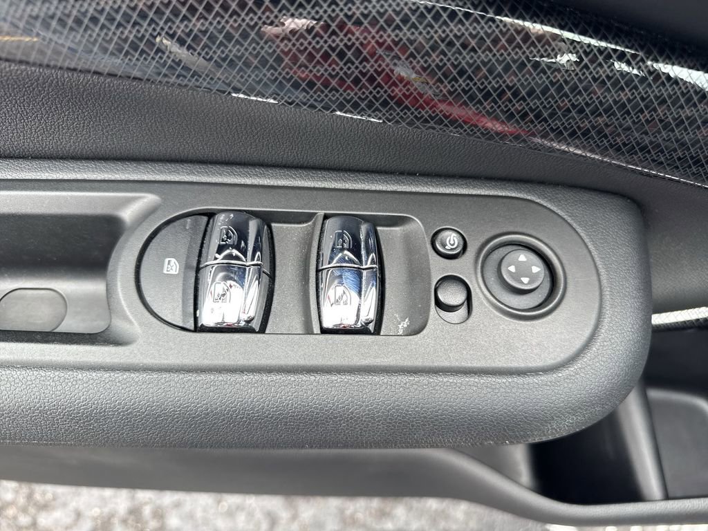 Used 2023 MINI Cooper Clubman John Cooper Works image 23