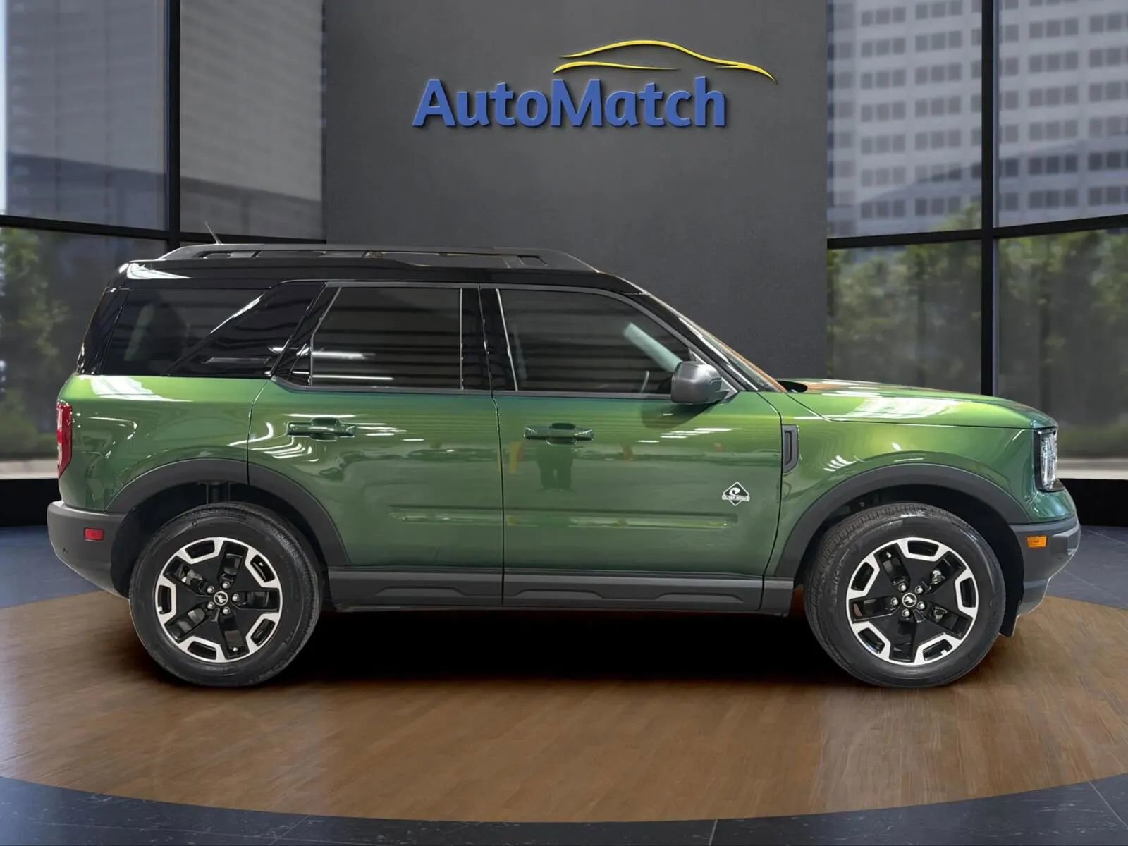 Used 2024 Ford Bronco Sport Outer Banks w/ Tech Package image 13