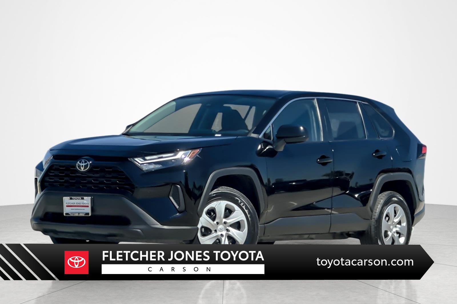 Certified 2025 Toyota RAV4 LE AWD/4WD image 1