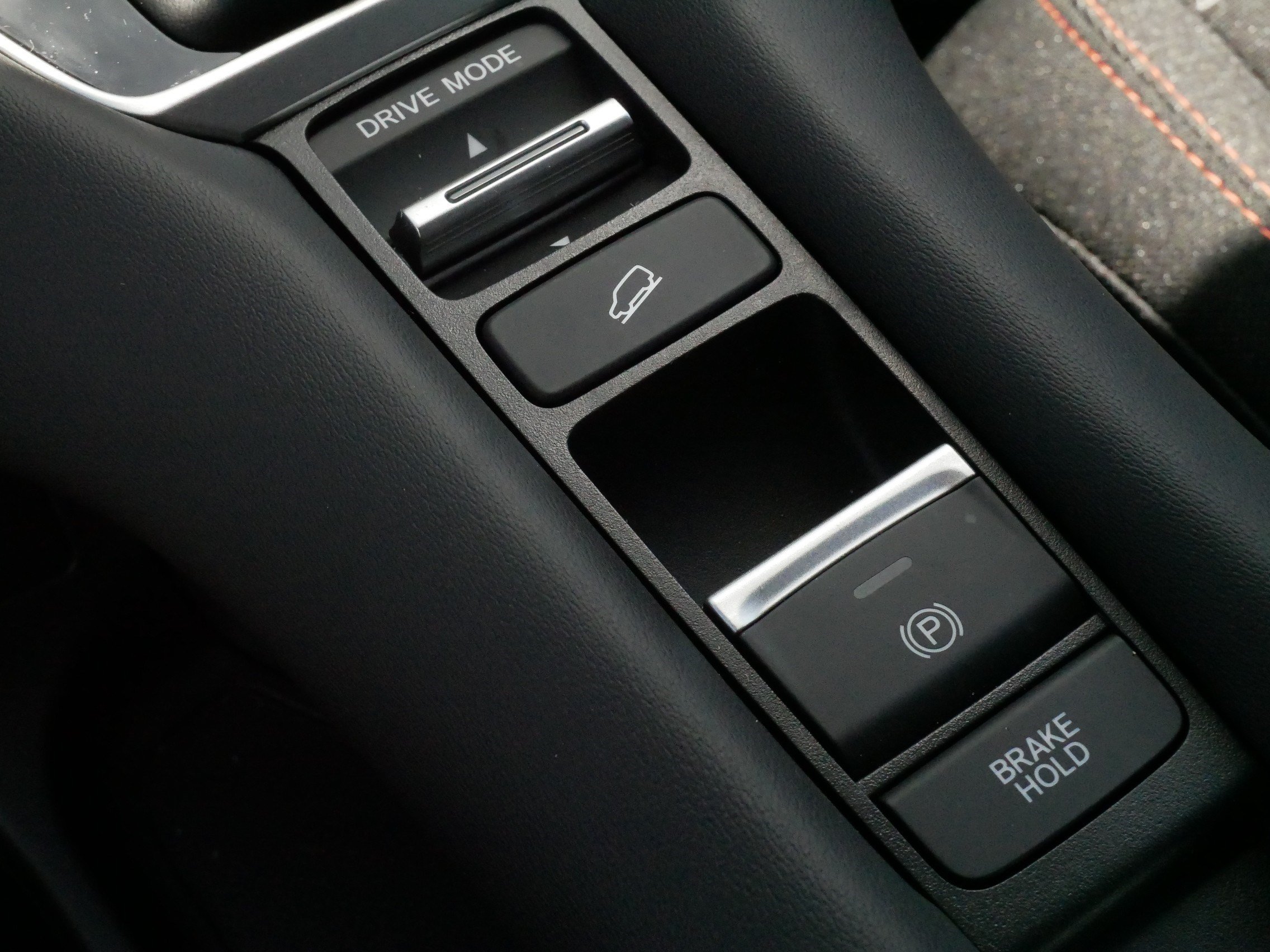 Certified 2026 Honda HR-V Sport image 25