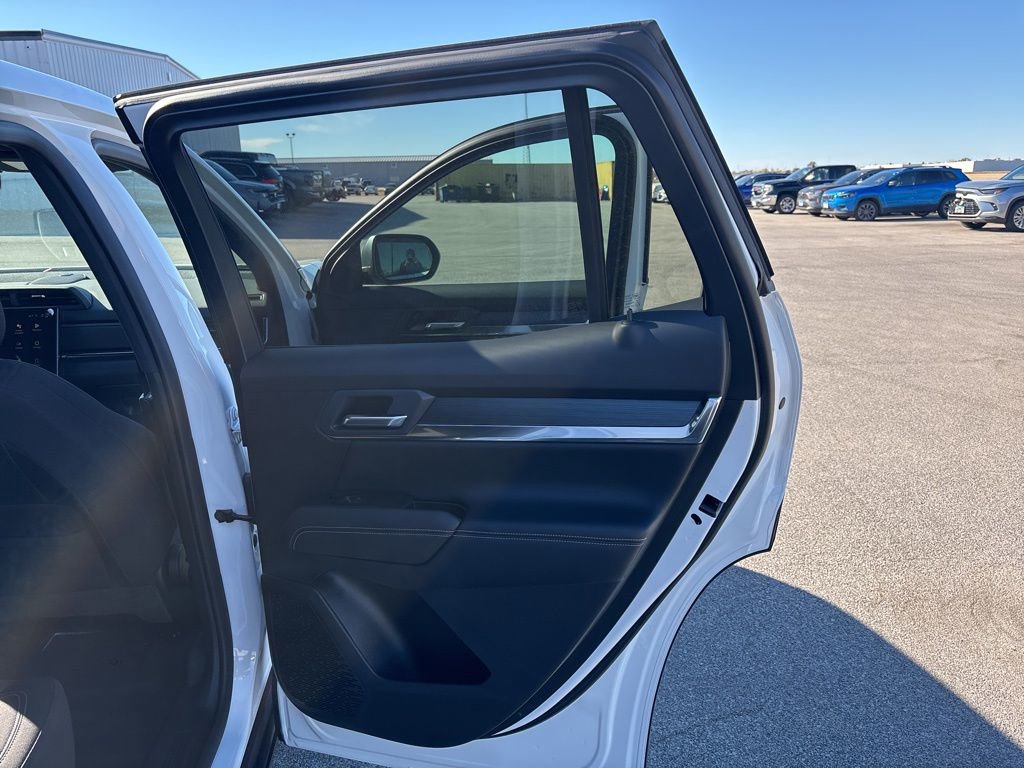 New 2026 GMC Terrain Elevation image 22