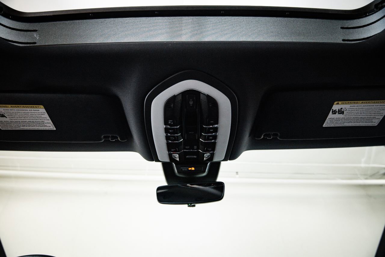 Used 2019 Porsche Macan AWD/4WD image 20