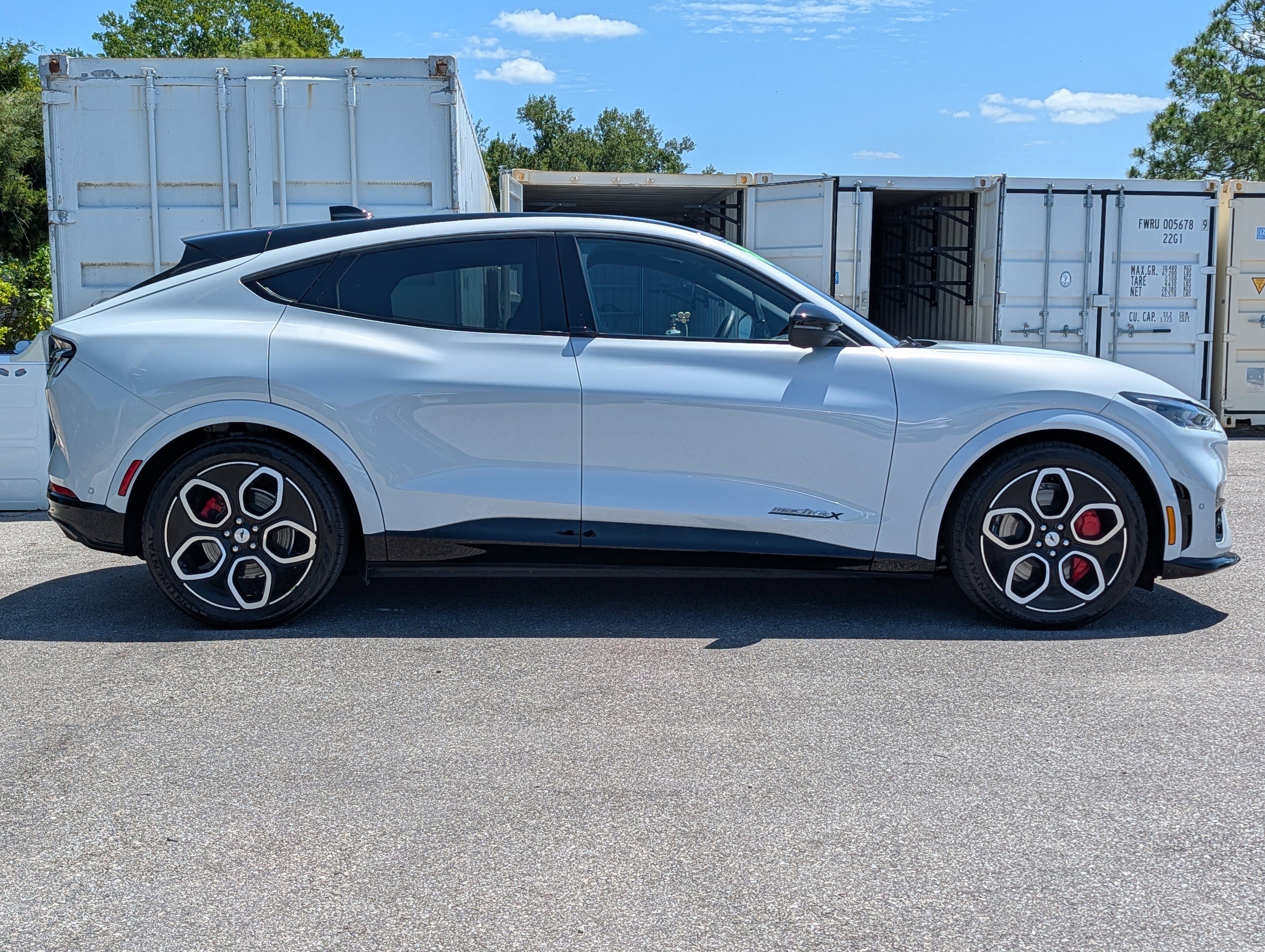 Used 2023 Ford Mustang Mach-E GT video 3