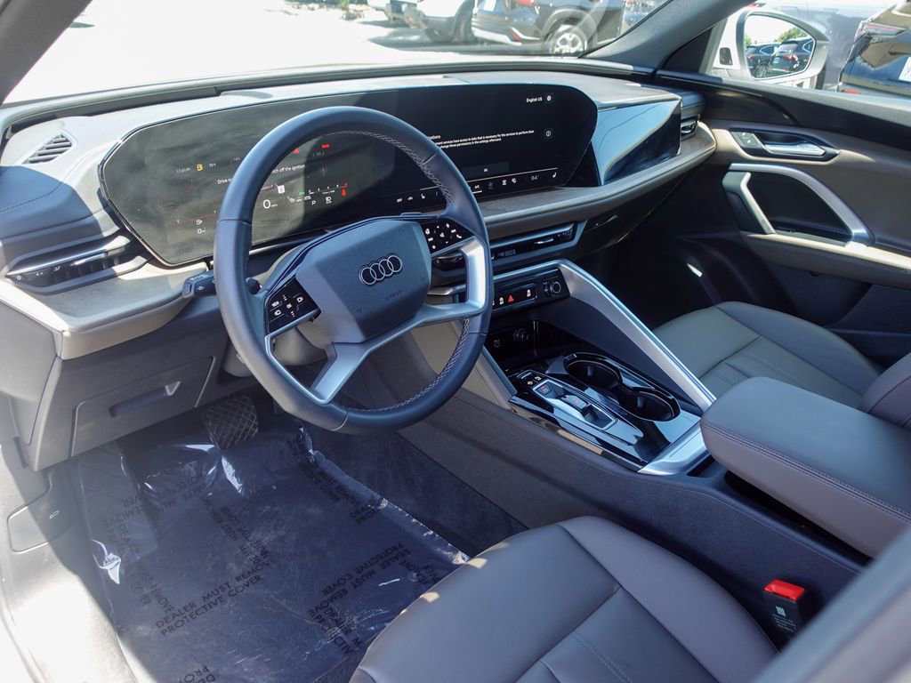 Used 2025 Audi Q5 Premium w/ Convenience Package AWD/4WD image 11