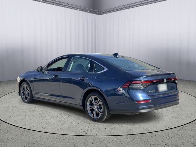 Used 2023 Honda Accord EX image 7