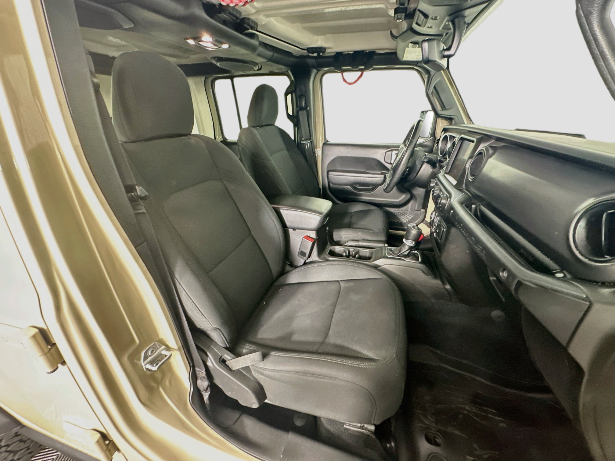 Used 2022 Jeep Wrangler Unlimited Sport AWD/4WD image 31