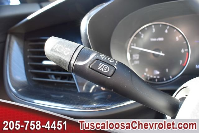 Used 2022 Buick Envision Preferred image 29
