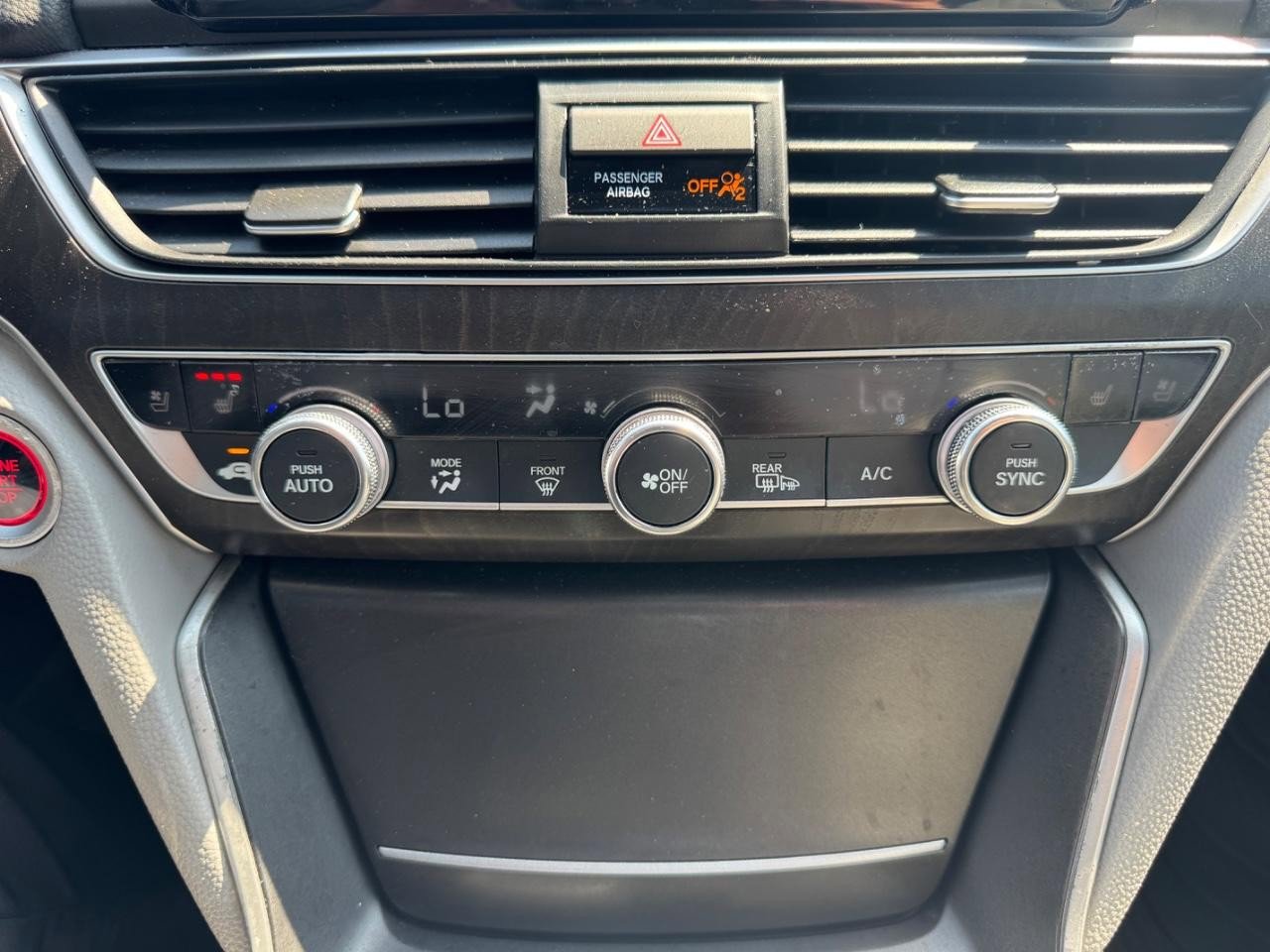 Used 2019 Honda Accord Touring image 34