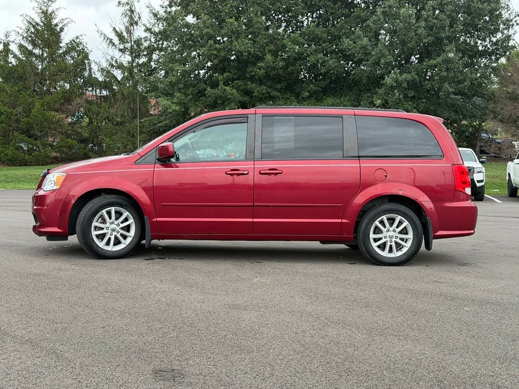 Used 2015 Dodge Grand Caravan SXT FWD image 3