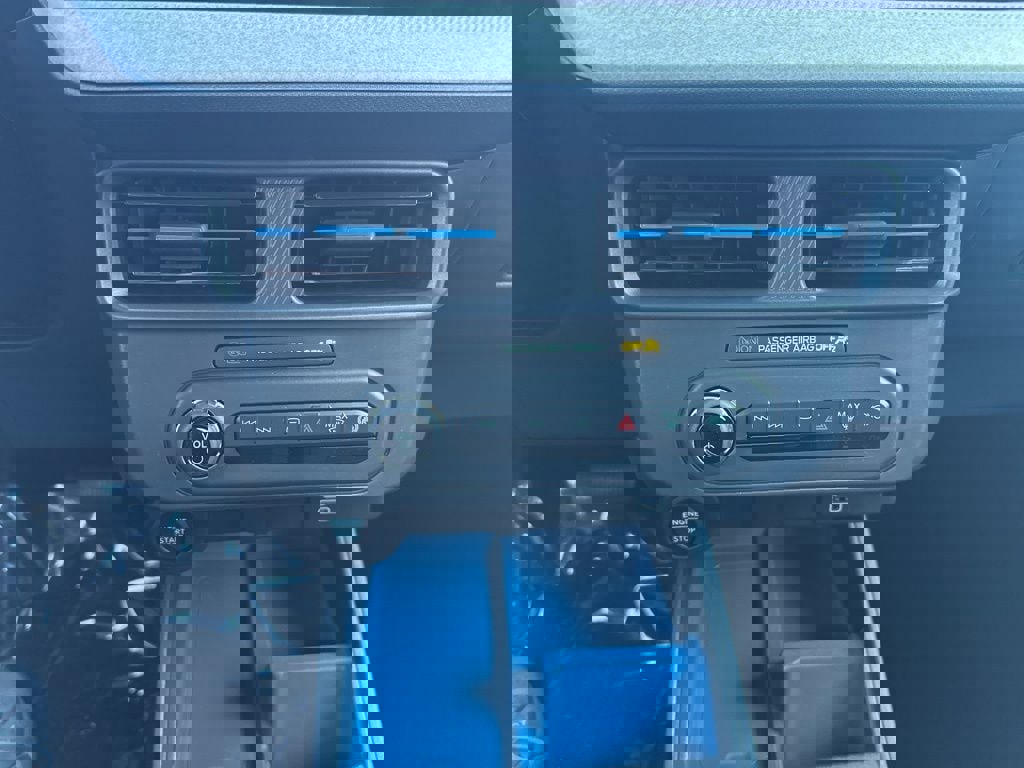 New 2025 Ford Maverick XLT w/ Equipment Group 301A image 26