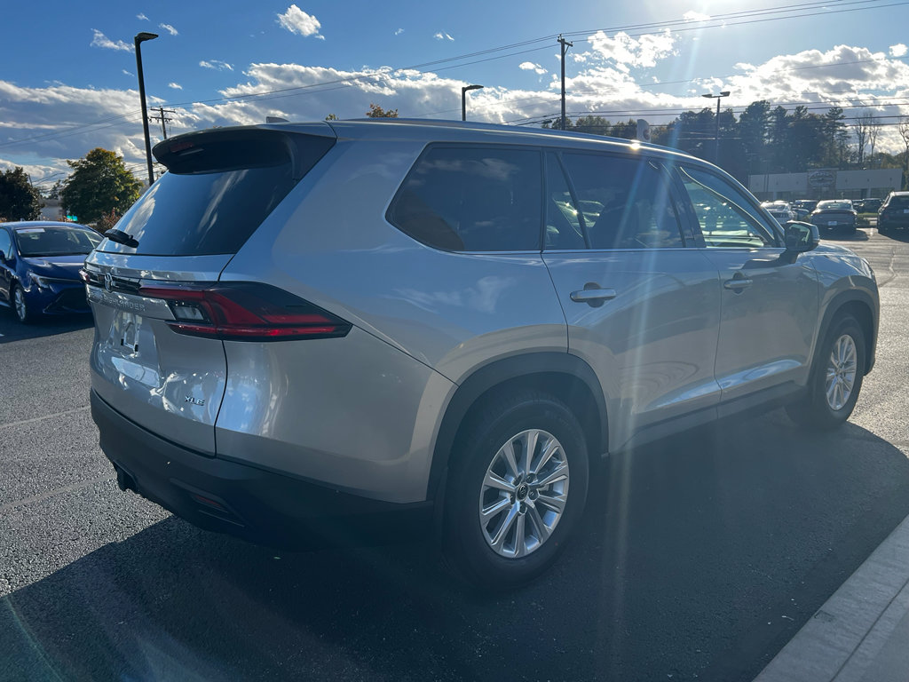 Certified 2026 Toyota Grand Highlander XLE image 2