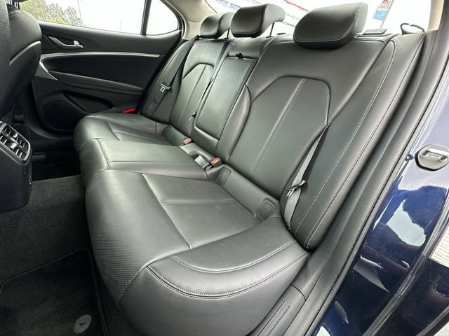 Used 2023 Genesis G70 2.0T image 24