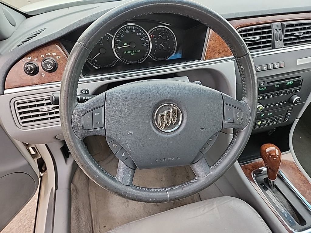 Used 2006 Buick LaCrosse CXS FWD image 10
