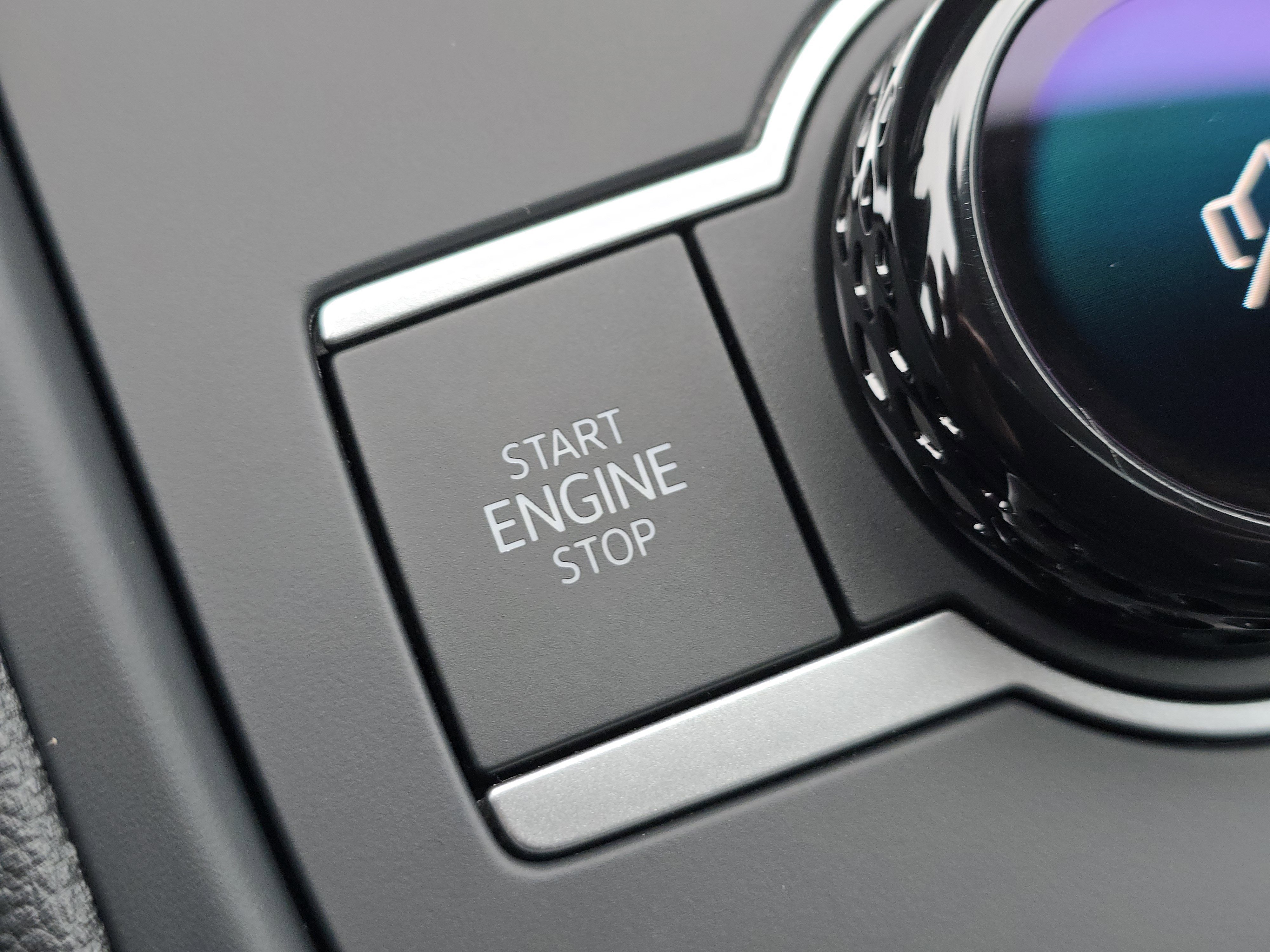 New 2026 Volkswagen Tiguan SE image 24