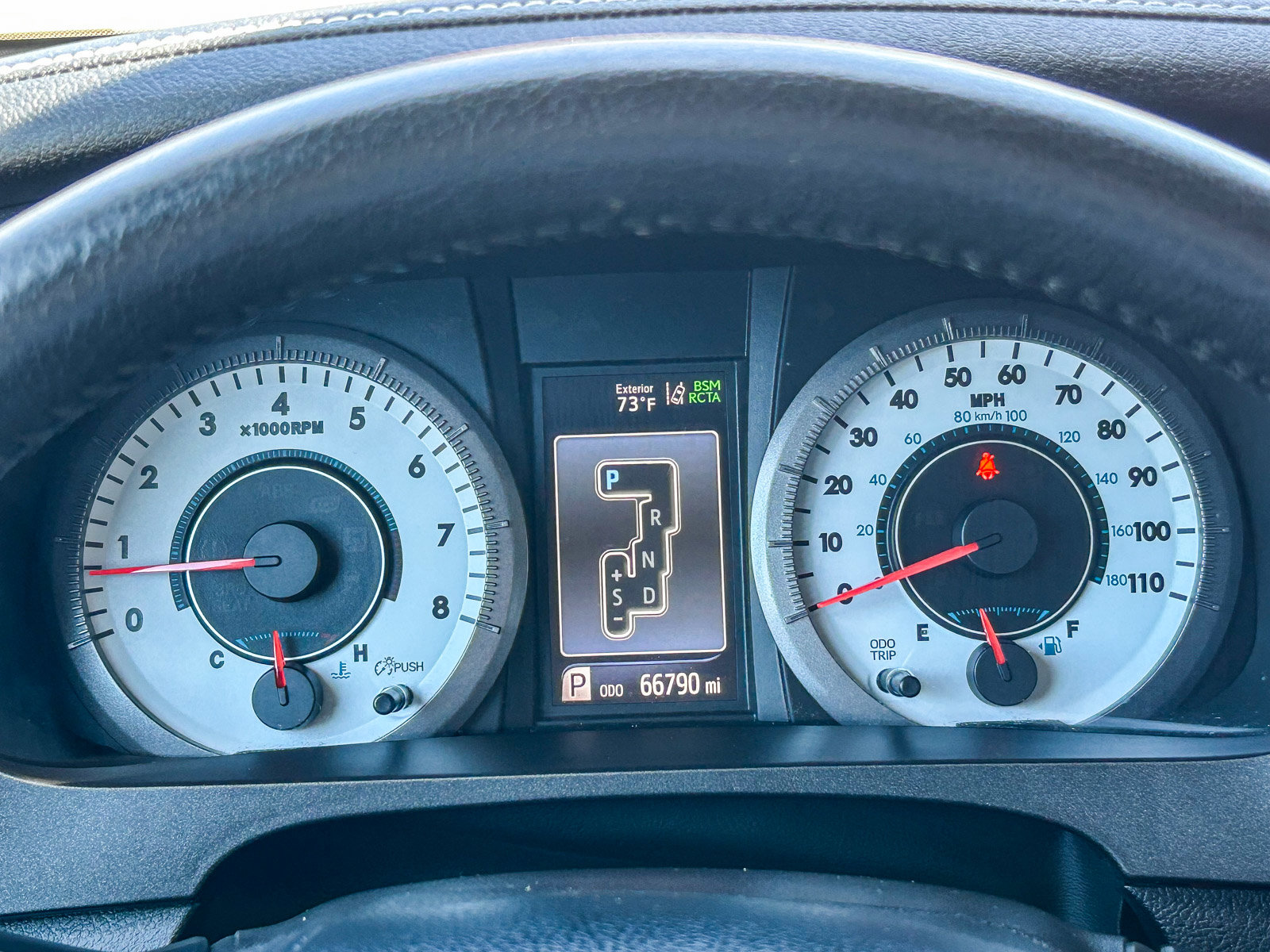 Used 2020 Toyota Sienna SE w/ SE Preferred Package FWD image 20