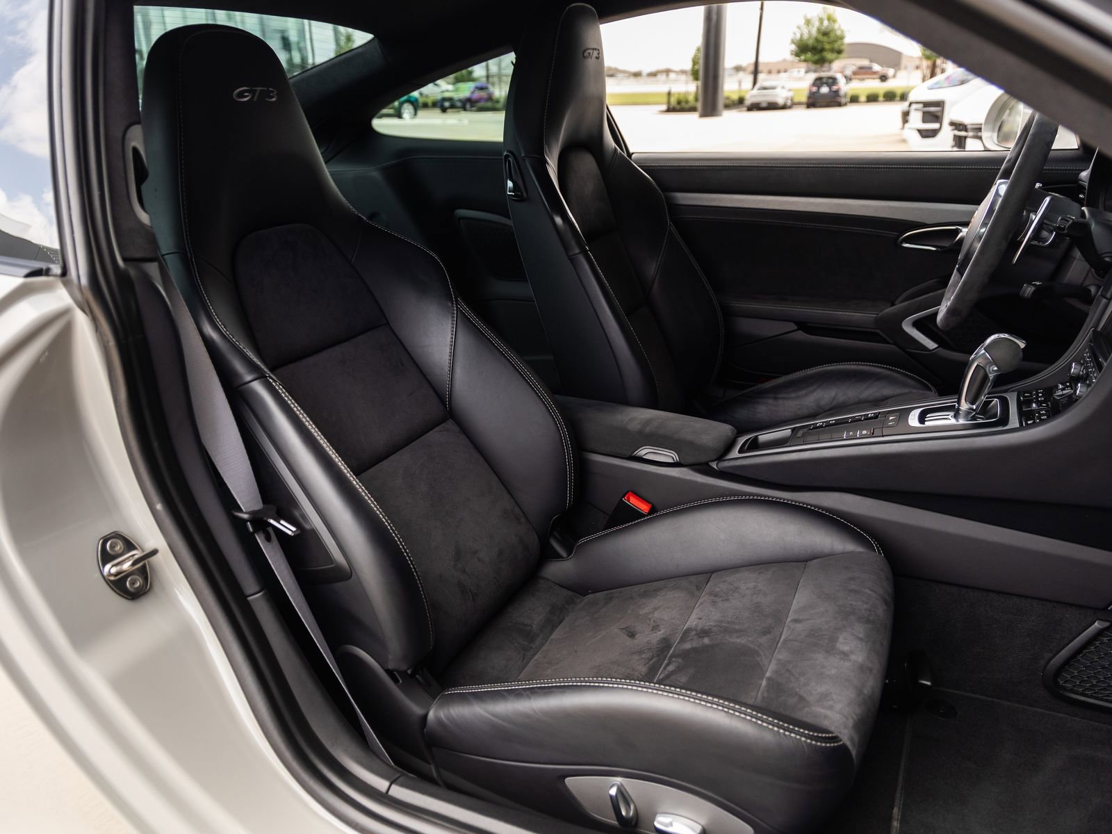 Used 2015 Porsche 911 GT3 RWD image 44