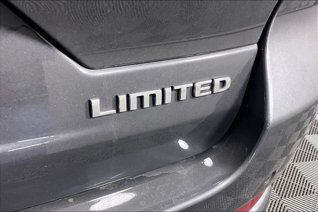 Used 2023 Jeep Grand Cherokee Limited AWD/4WD image 23