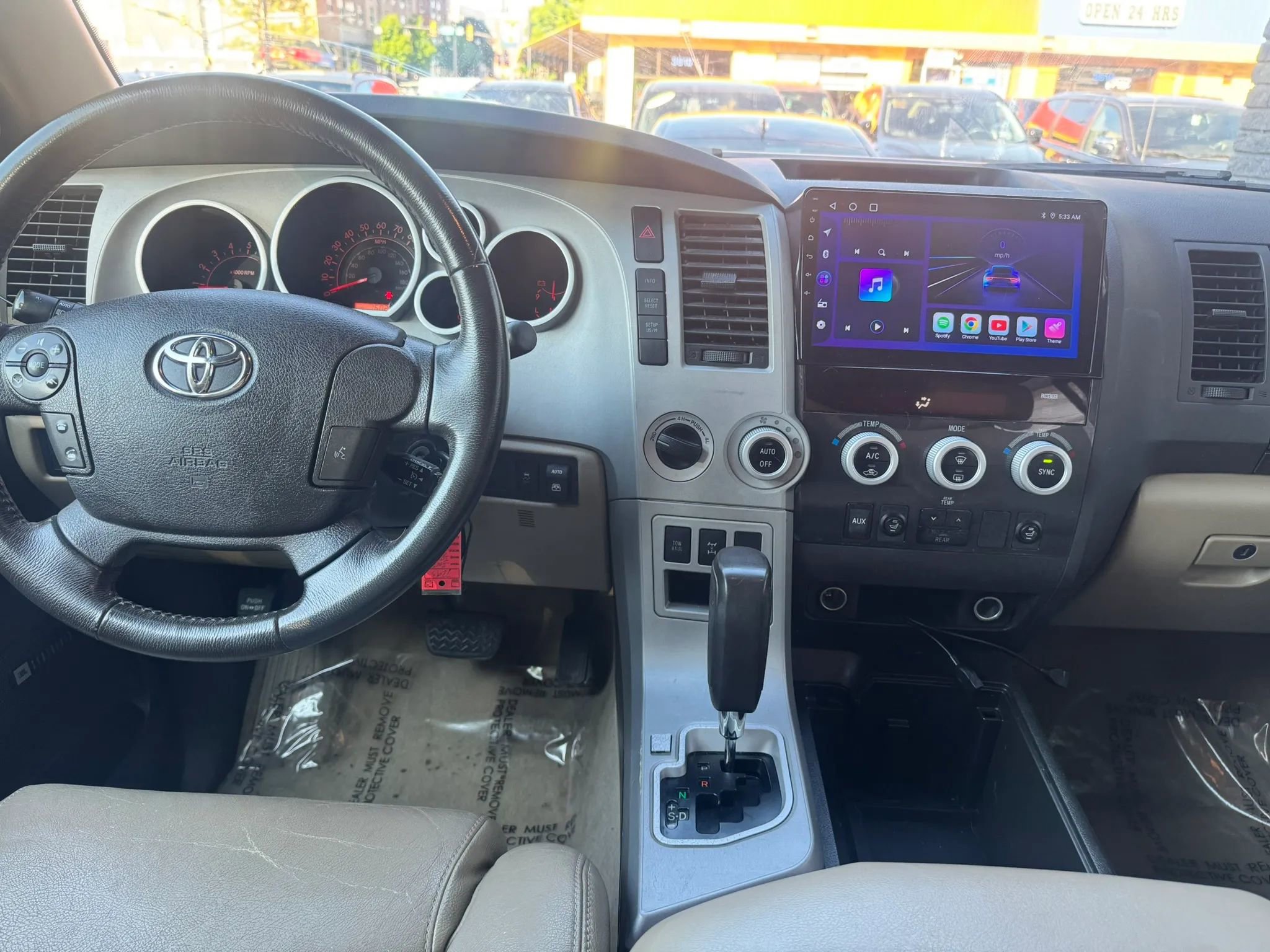 Used 2008 Toyota Sequoia SR5 AWD/4WD image 12