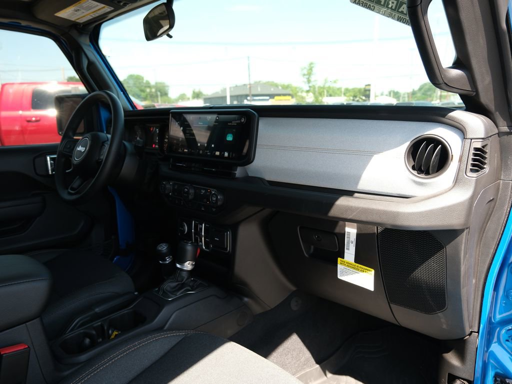 Used 2026 Jeep Wrangler Unlimited Sport AWD/4WD image 30