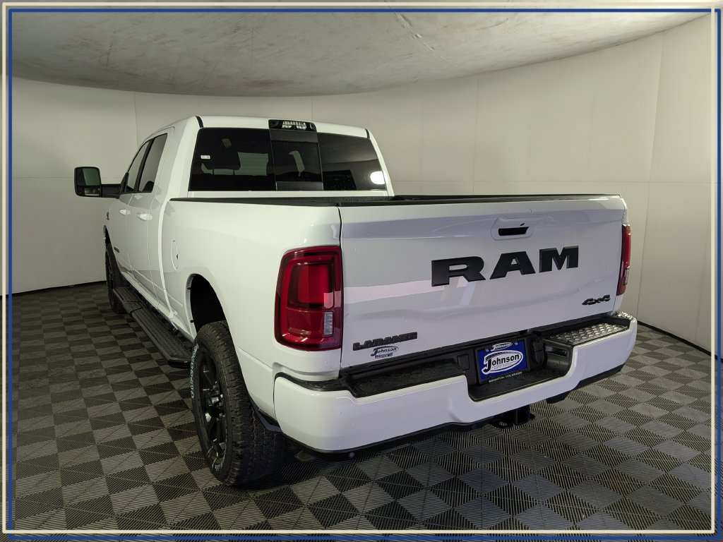 New 2026 RAM 2500 Laramie w/ Night Edition AWD/4WD image 4