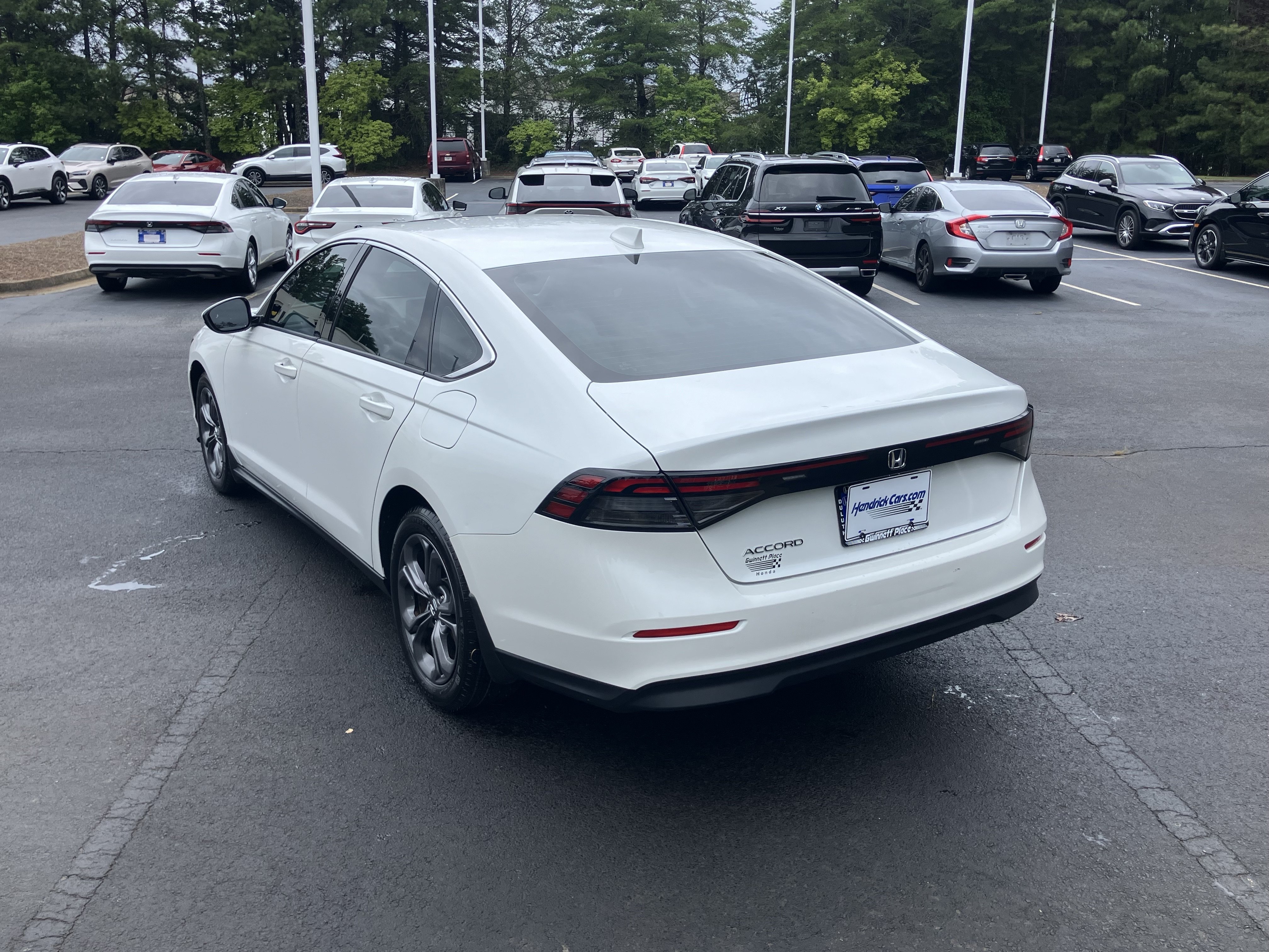 Certified 2023 Honda Accord EX image 8