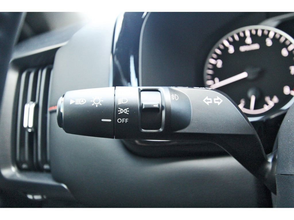 New 2026 Nissan Pathfinder Rock Creek image 13