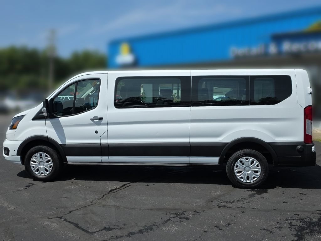 Used 2024 Ford Transit 350 XLT RWD image 11