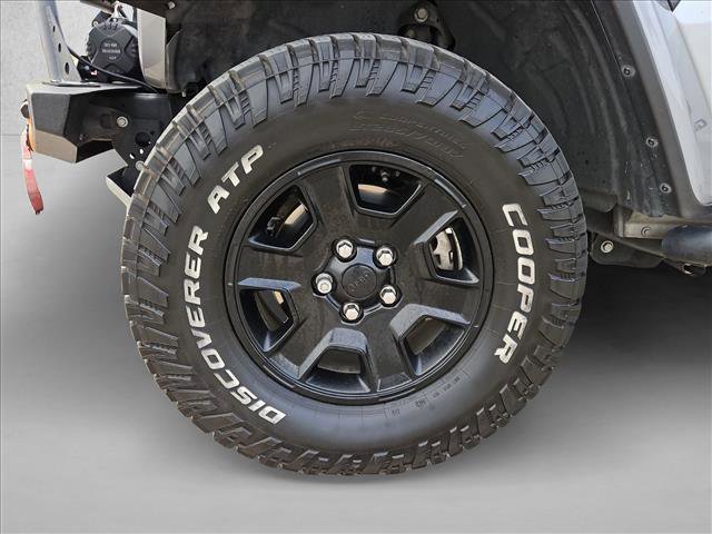 Used 2021 Jeep Gladiator Mojave w/ LED Lighting Group image 22